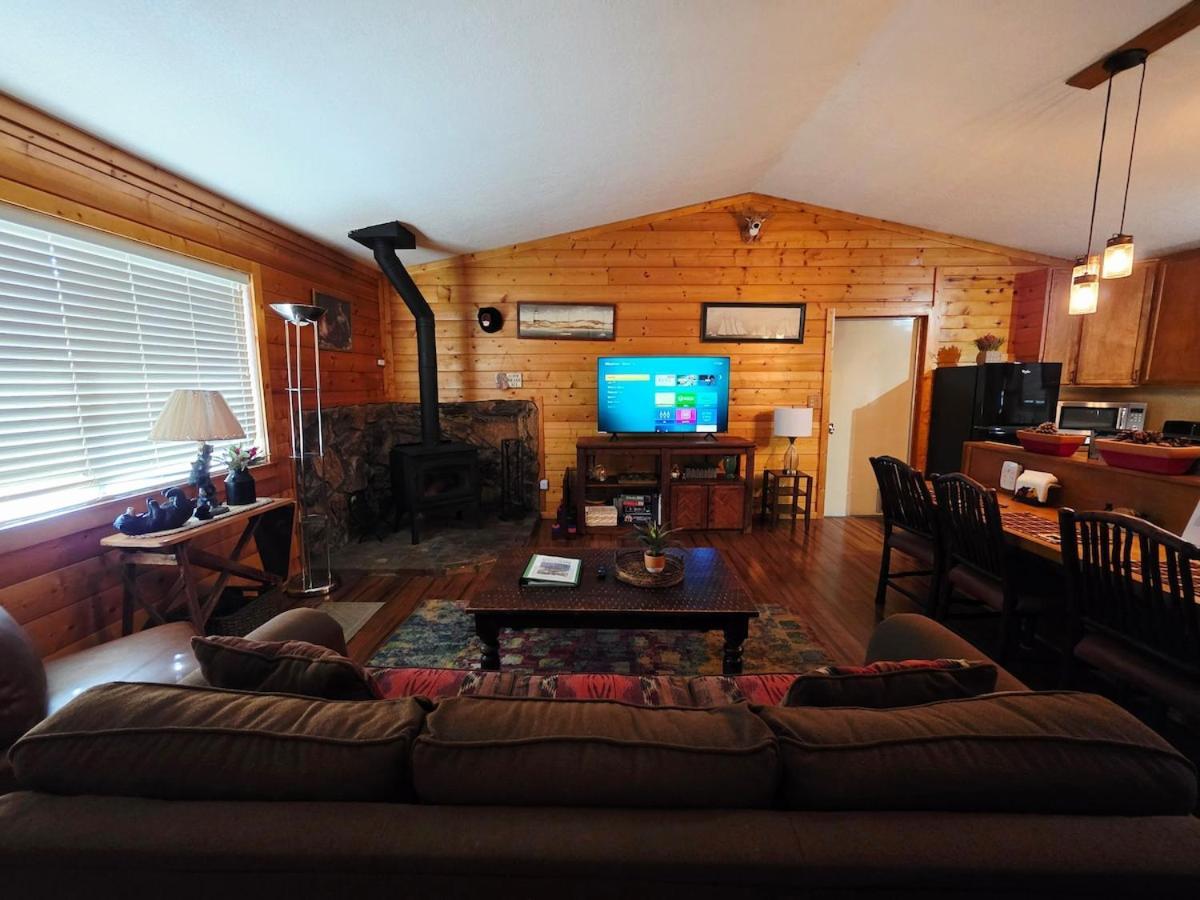 Bear Escapes II Affordable Luxury Cabin Sugarloaf Екстер'єр фото