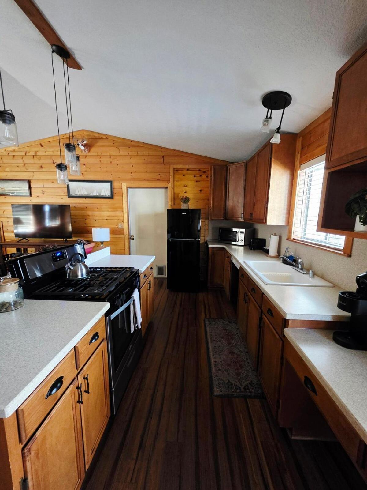 Bear Escapes II Affordable Luxury Cabin Sugarloaf Екстер'єр фото