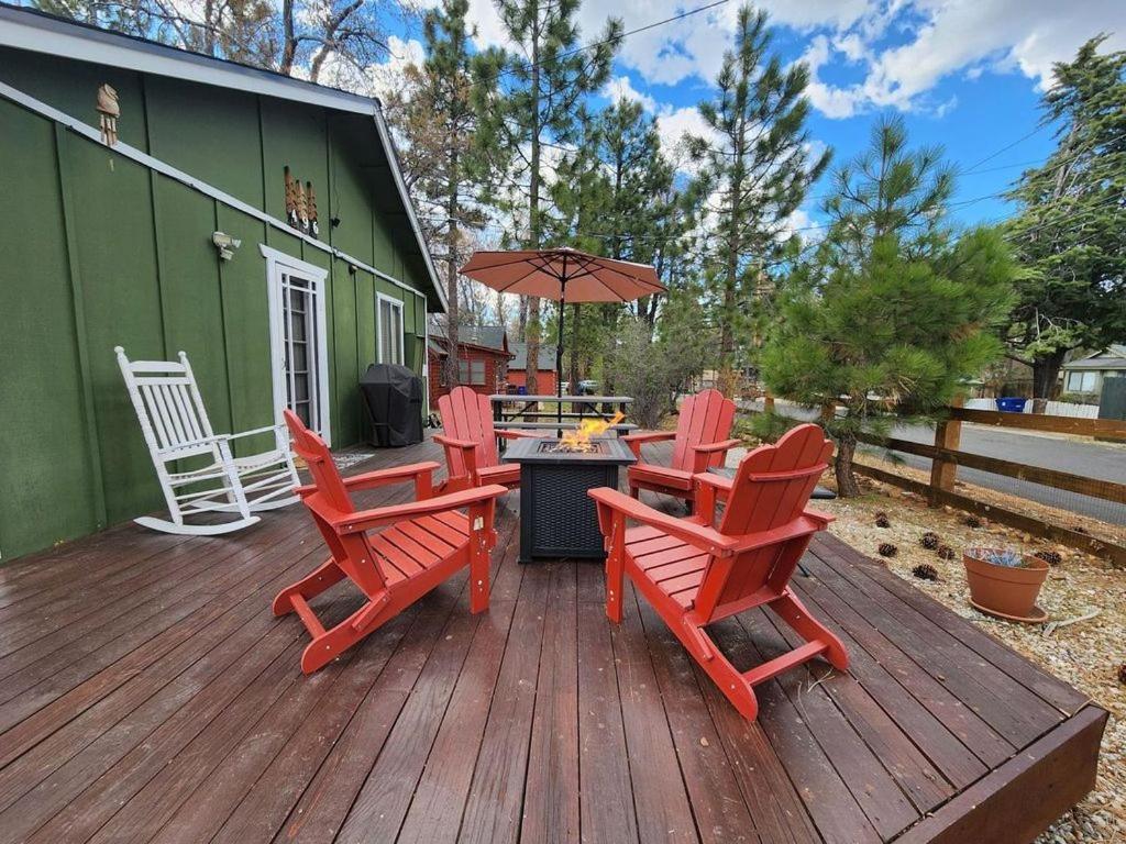 Bear Escapes II Affordable Luxury Cabin Sugarloaf Екстер'єр фото