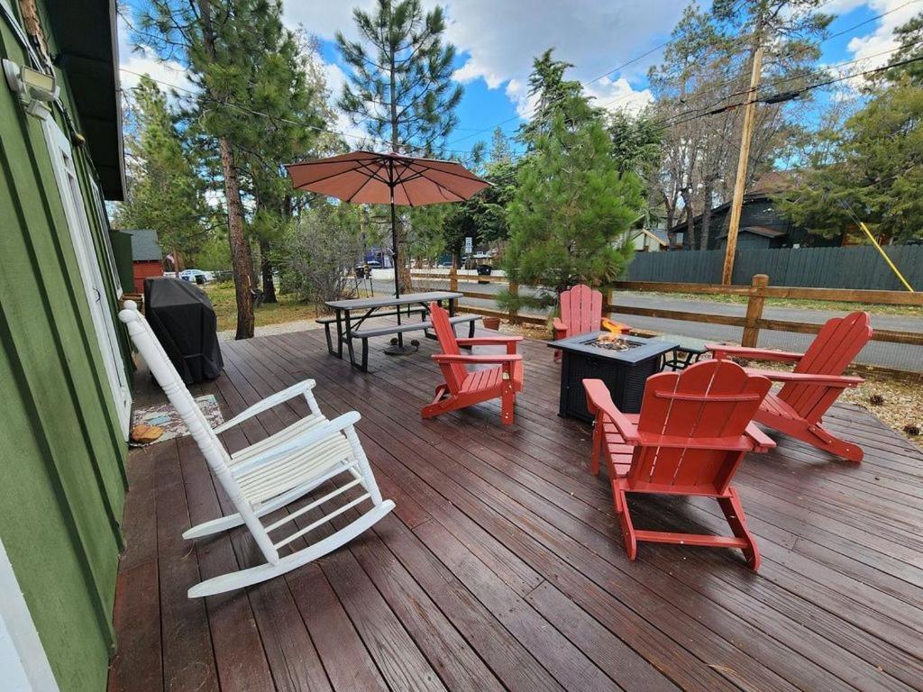 Bear Escapes II Affordable Luxury Cabin Sugarloaf Екстер'єр фото