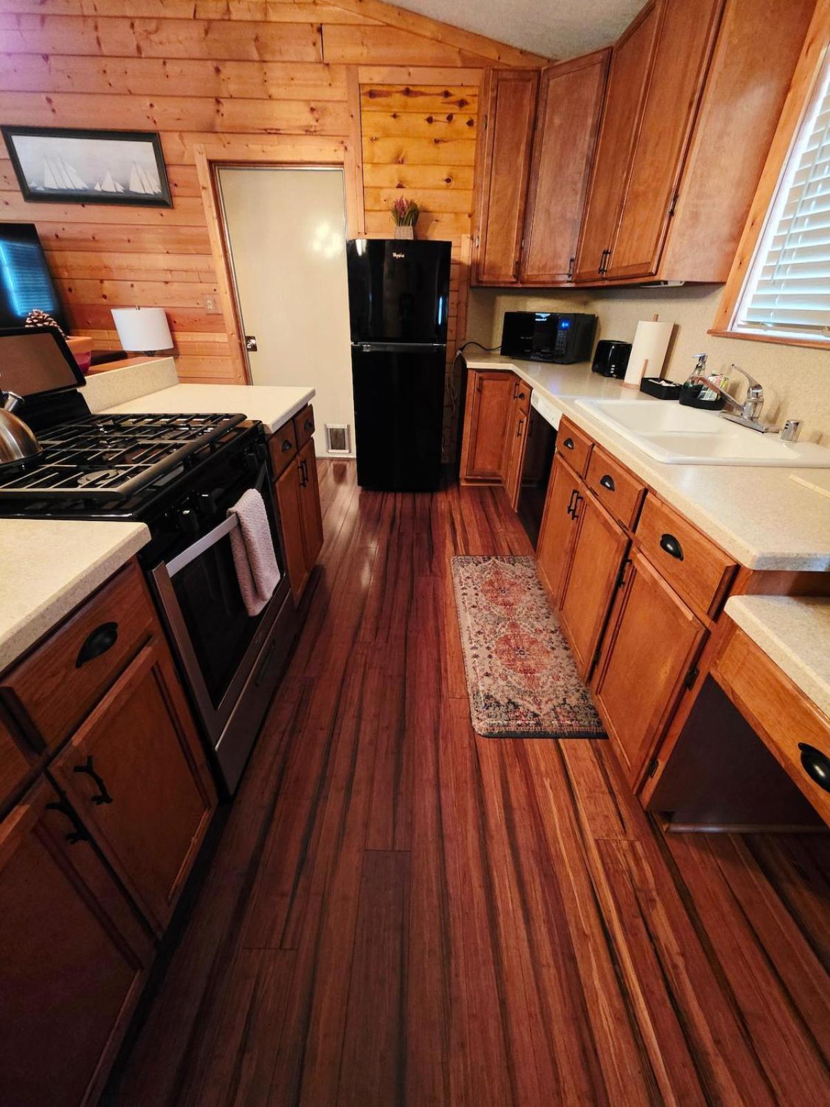 Bear Escapes II Affordable Luxury Cabin Sugarloaf Екстер'єр фото